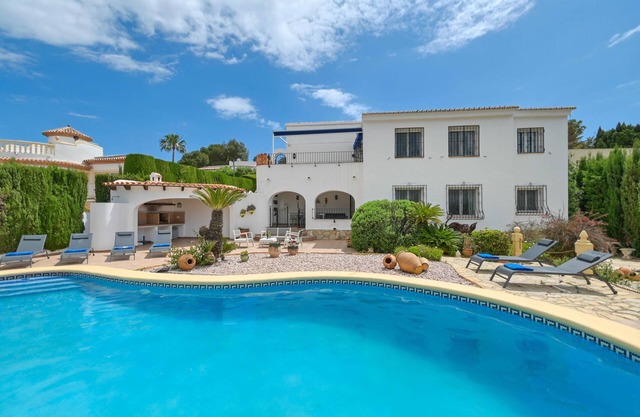Large and comfortable villa with private pool in Javea, on the Costa Blanca, Spain for 8 persons