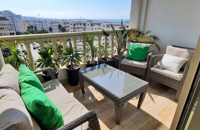 Large apartment Casablanca corniche
