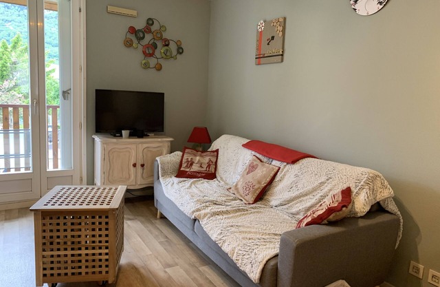 Large, comfortable apartment