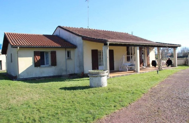 large country house heart medoc village