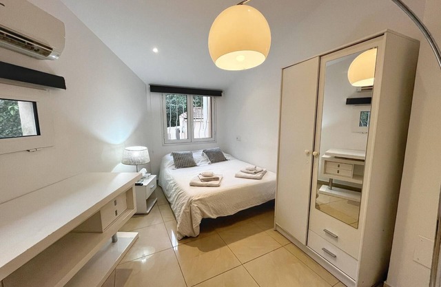 Large Villa Cannes Centre in a haven of peace New-