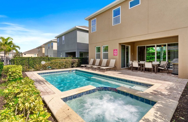 Last Minute Disney Getaway! Villa with Private Pool & Hot Tub. Book Now! #93971