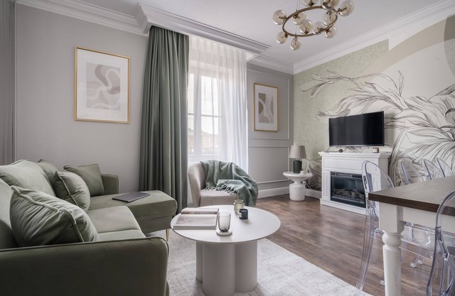 Lavender Dream | Classic City Stay in Kraków