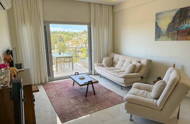 Lavender Forestview – Sea View & Balcony for a Relaxing Getaway