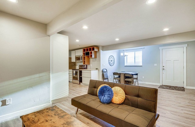 Layton Vacation Rental - Close to Hiking Trails!