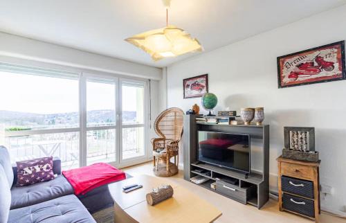 Le Belvédère cosy avec balcon et vue dégagée