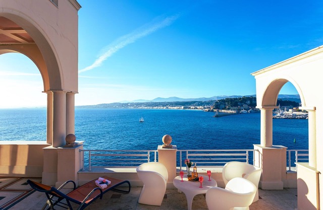 LE CAP DE NICE VI4150 by RIVIERA HOLIDAY HOMES