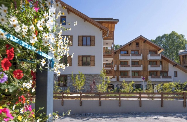 Le Cristal Lodge TS Refuge 14p RF16