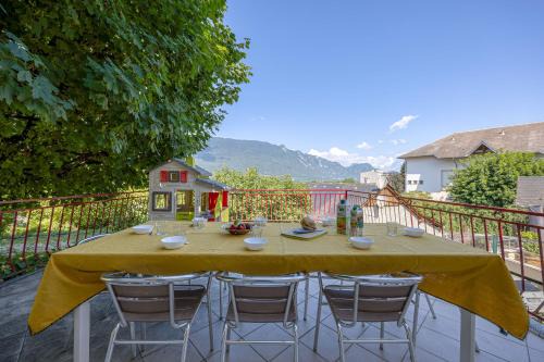 Le Gîte La Pierre Pons - vue montagne