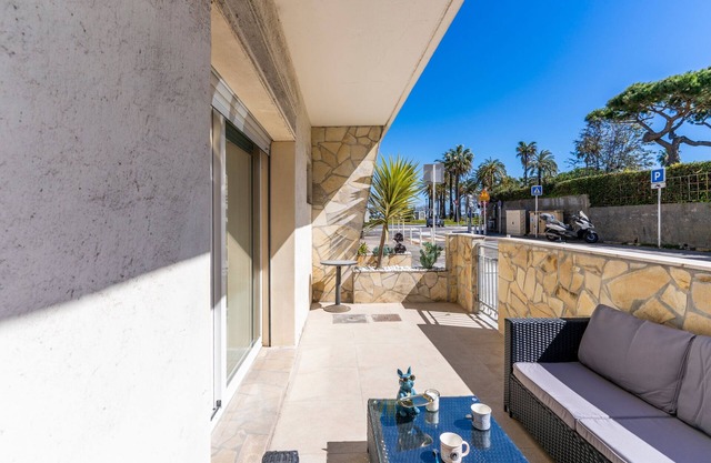 Le Grand Large - Appt proche plage Antibes