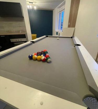 Le loft du centre ville billard & baby-foot au porte de Mâcon