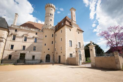 Le logis de l'abbaye de Saint Savin