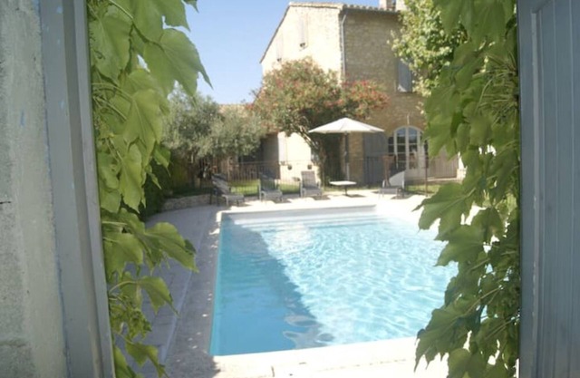 Le Mas Caumontois: Charme et Authenticité