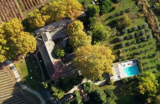 "Le Mas des Platanes", la Passerelle gîte in Provence