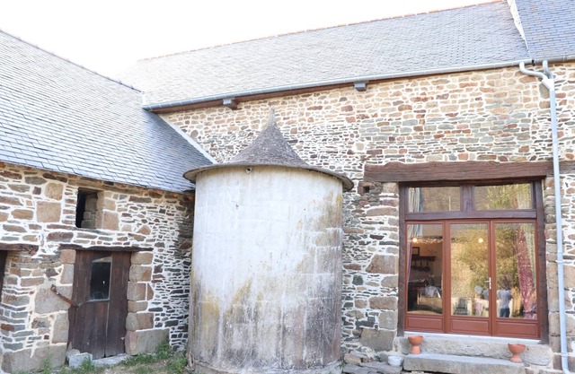 Le Petit Vauclair: At the gates of Mt Saint-Michel