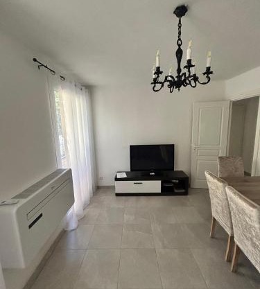 Le Vélodrome - la suite avec Clim et parking