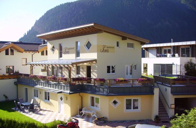 Lea Comfortable holiday residence