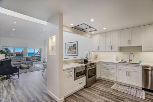 Leadbetter Beach Retreat