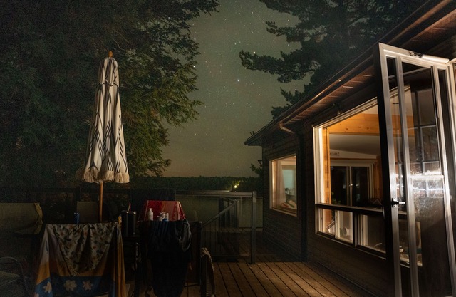 Lennys Lakehouse in Muskoka.n20 minutes to Port Carling or Bracebridge!