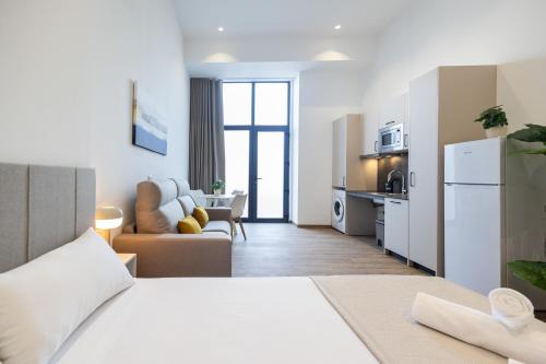 Les Arts Plaza by Concept Flats