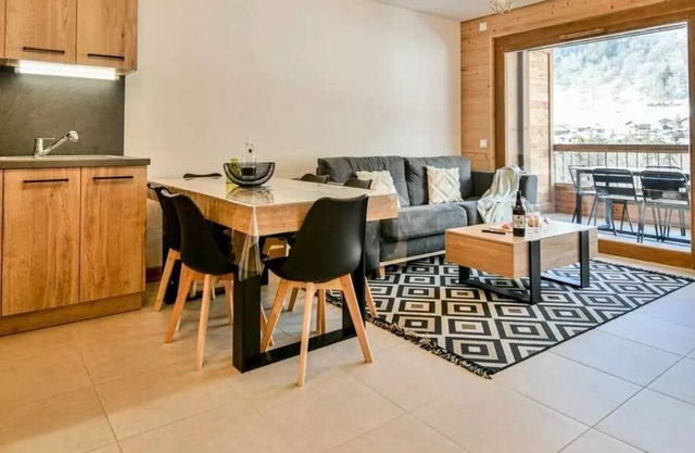 Les Cristals A202 Wohnung 9 Fuß von den Pisten