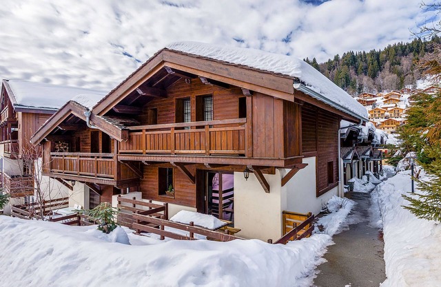 Les Fermes Emiguy by Interhome