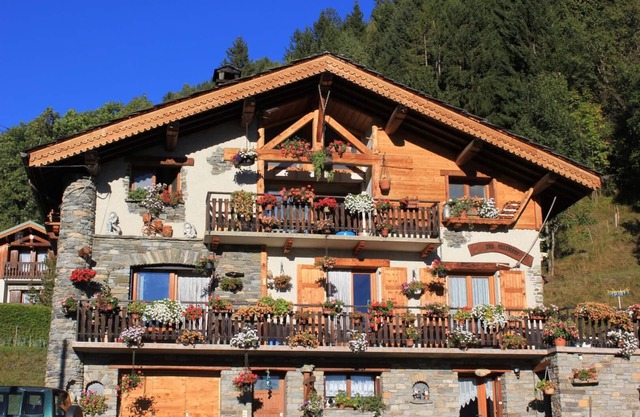 LES FOLLIERES - SEEZ