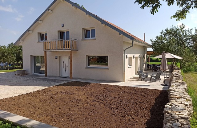 LES MURGETS Gîte 4* in the countryside for 15 people with SPA