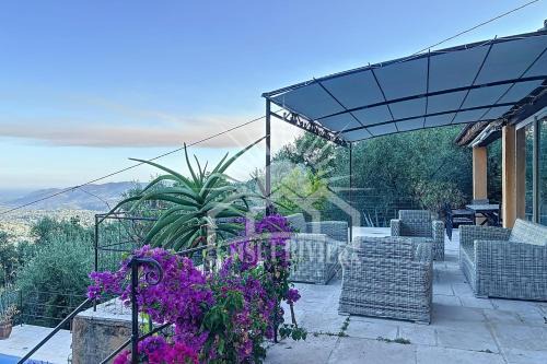 LES OLIVIERS Villa for 6 By Sunset
