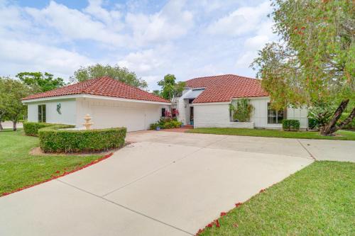 Less Than 10 Mi to Beach and Downtown Fort Pierce Home