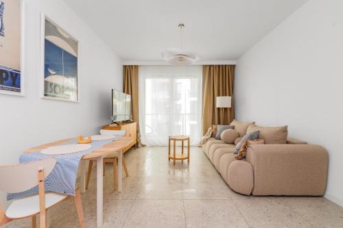 Letnicka Offline by Grand Apartments
