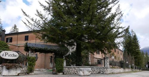 LH Albergo Il Picchio