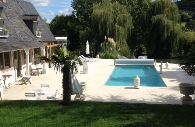 Lieu D'exception, Art, Nature, Piscine