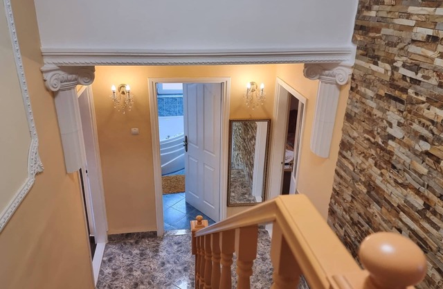 Liget Nyaralóház és Apartman Liget