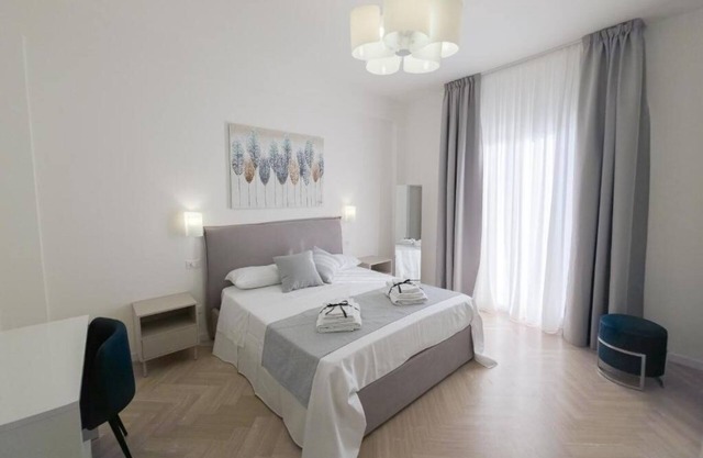 Light Charme, Natural Light Apartment a stone's throw from PIAZZA DUOMO