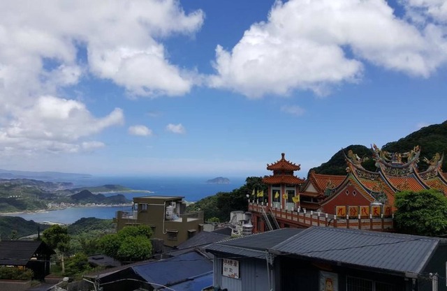 Light Dew Bed and Breakfast