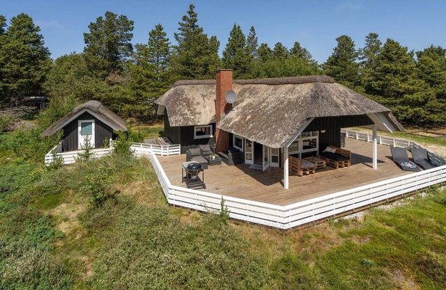 "Lin" - 2.9km from the sea by Interhome