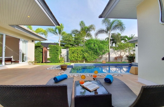 Lipa Talay Hok - Private Pool Villa Near The Beach