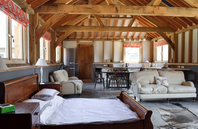 Little Barn - UKC2539