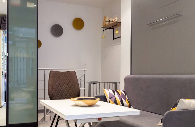 Little Jewel in Paris