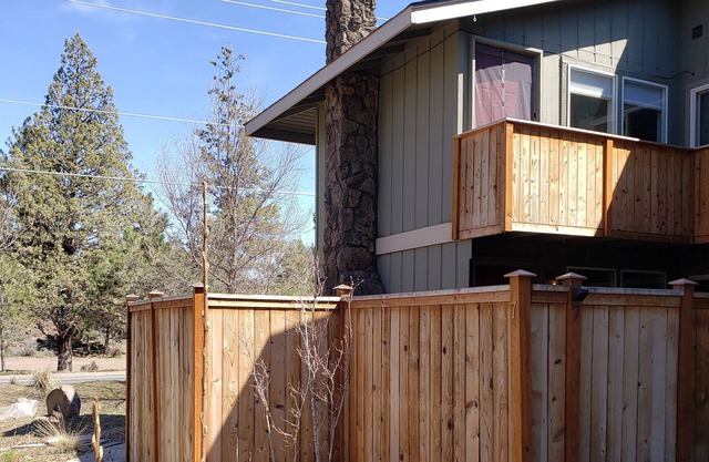 Live in Bend with your pet