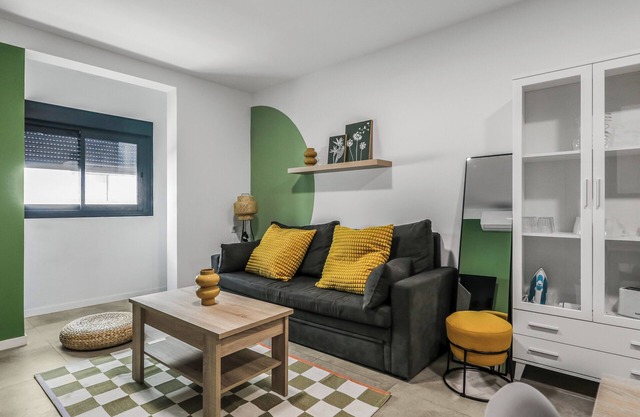 Living Central Stay Verol