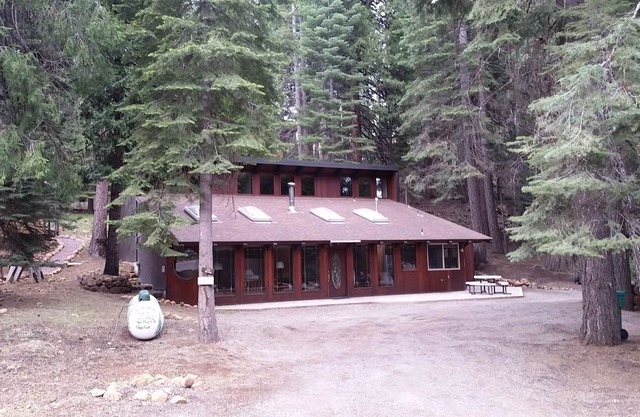 Location, location, location!!!. 2 minute walk to beach & recreation area #2