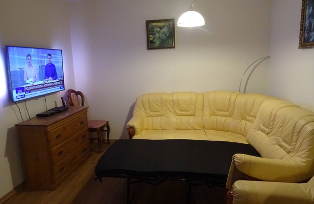 located in the very center, well equipped, jakuzi and garage for exclusive use