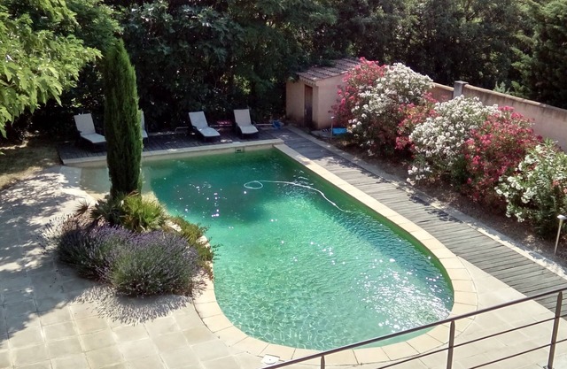 Location Grande Villa au Soleil D'avignon