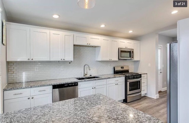 Location, Location - 2BR/1BA-Steps from Frankfort