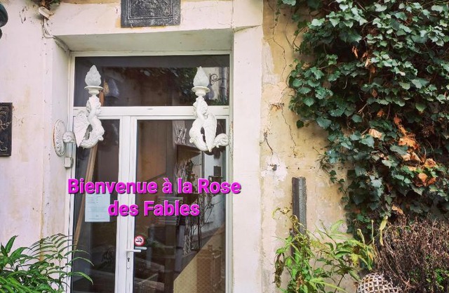 Location meublé de tourisme La Rose des Fables