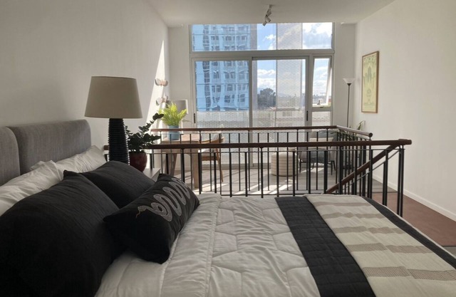 Loft in modern and nice facilities, near to the La Aurora Int'l Airport and more