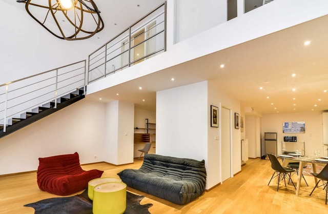 loft luxe 127m2 a 500m cathedral 2br 2bth
