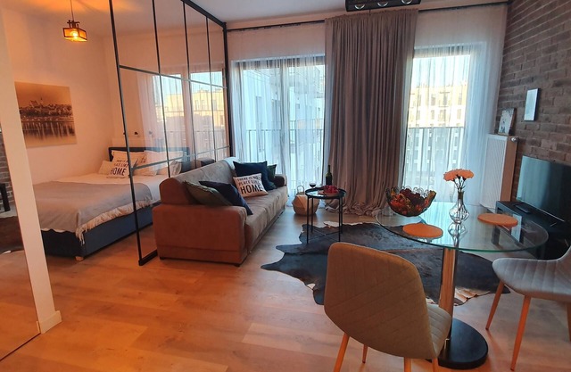 Loft Port Praski - Heart of Warsaw